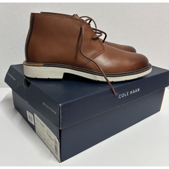 COLE HAAN / Go To Lace Chukka / Woodbury / Leather /  Boots /  Size 7